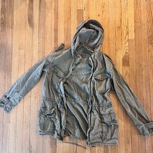 Aritzia Talula green arm jacket